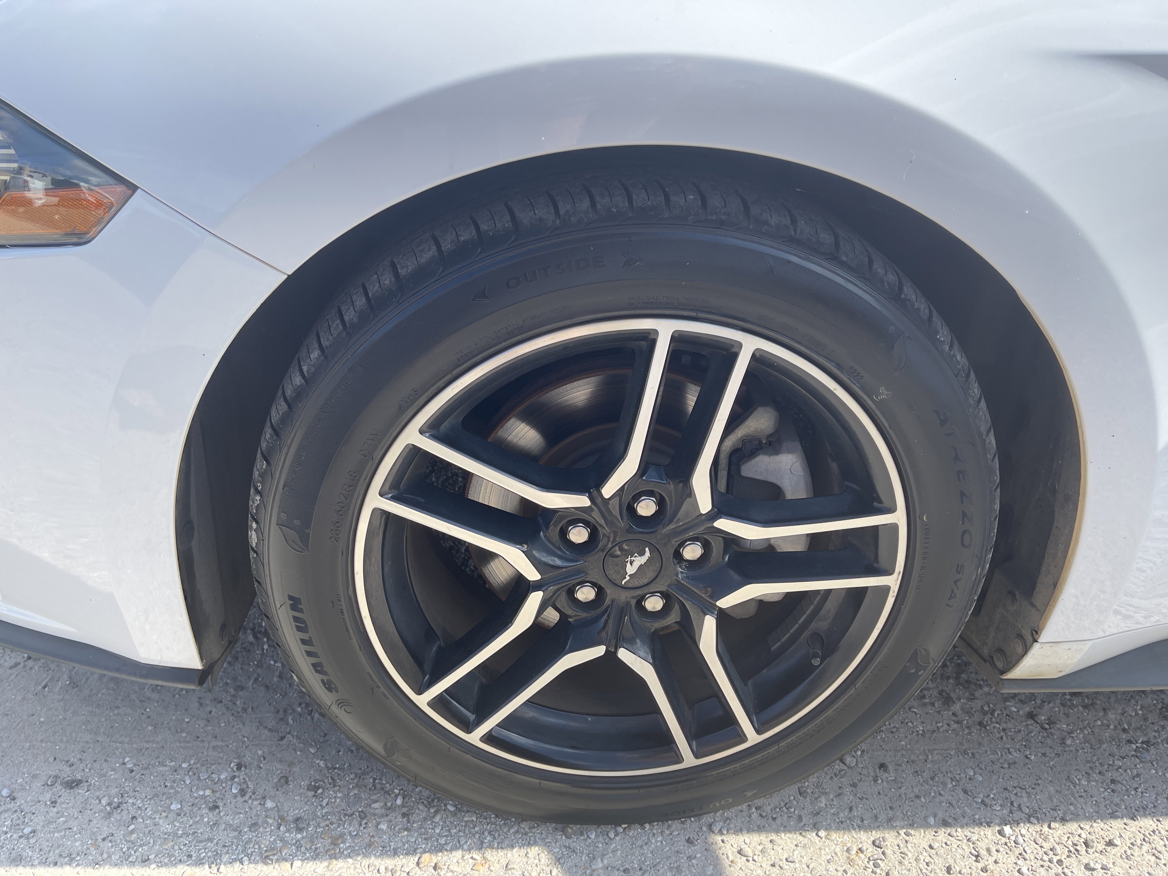 Used 2022 Ford Mustang Premium image 11