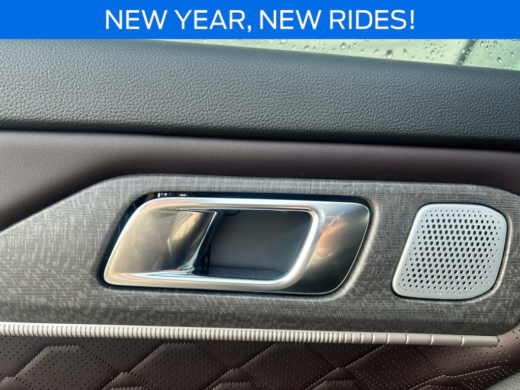 New 2026 Ford Explorer Platinum w/ LUX Leather Package image 19