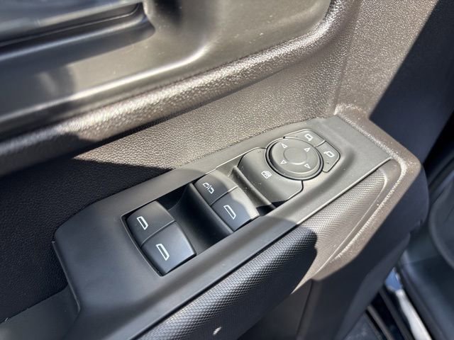 Used 2024 Chevrolet Silverado 2500 Custom image 27