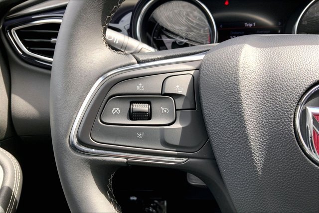 Used 2022 Buick Encore GX Select w/ Sport Touring Package AWD/4WD image 18