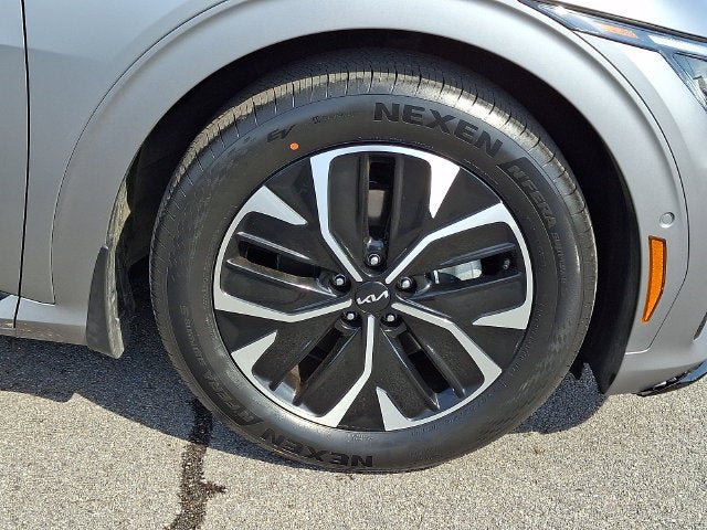 Used 2023 Kia EV6 GT-Line w/ GT-Line Suede Seat Package RWD image 8