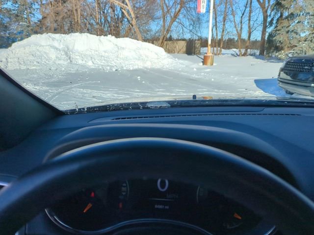 Used 2019 Jeep Grand Cherokee Limited image 23