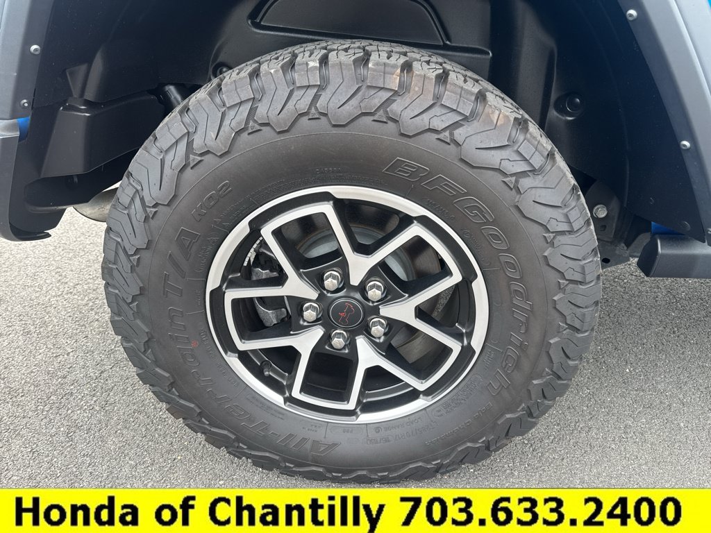 Used 2024 Jeep Wrangler Unlimited Rubicon w/ Safety Group AWD/4WD image 37