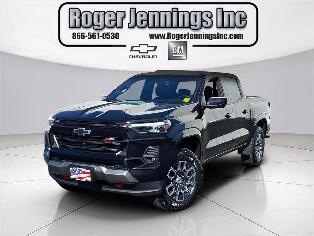 Used 2023 Chevrolet Colorado Z71 w/ Z71 Convenience Package 2