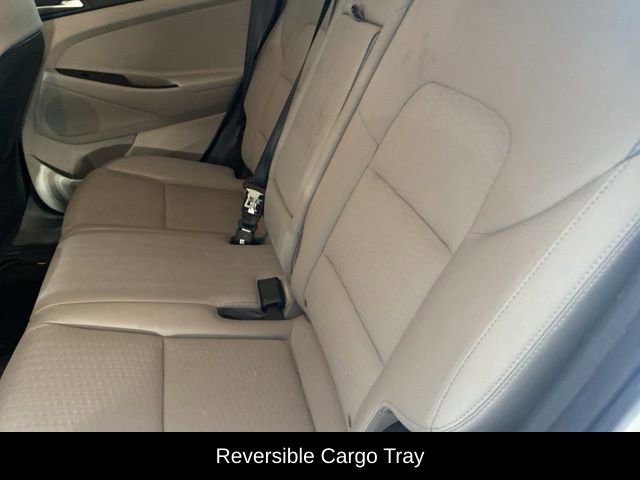 Used 2021 Hyundai Tucson SE w/ Cargo Package image 11