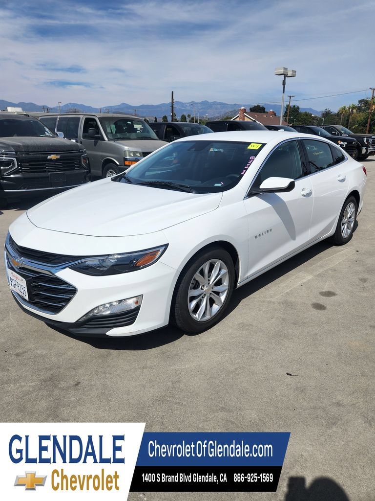 Used 2023 Chevrolet Malibu LT FWD image 2