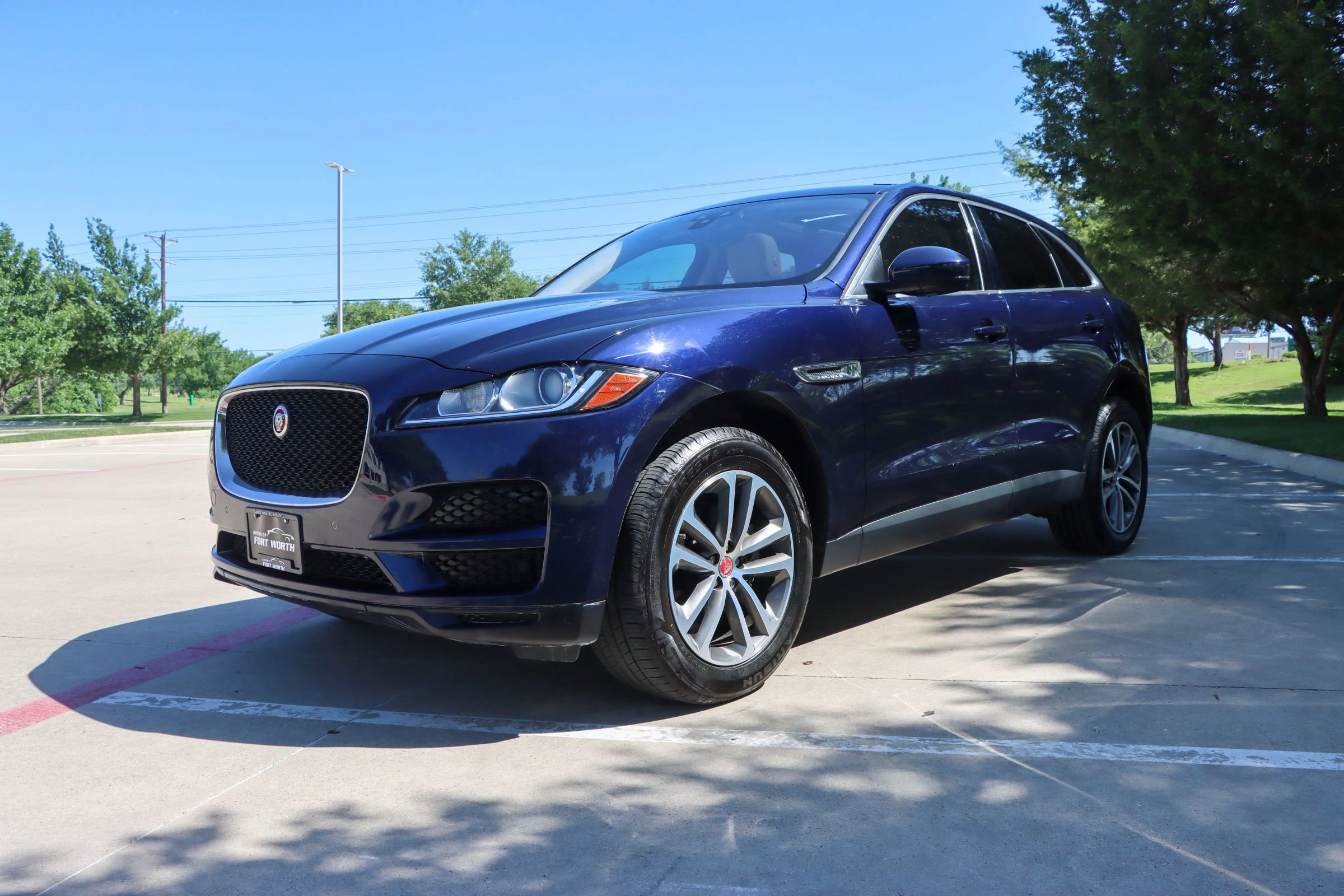 Used 2020 Jaguar F-PACE Premium AWD/4WD image 3
