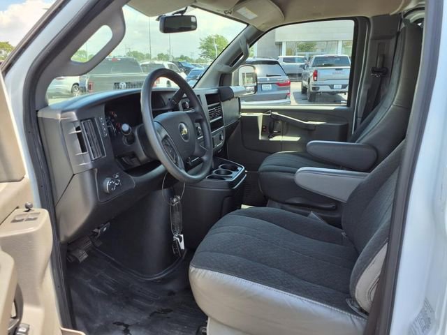 Used 2023 Chevrolet Express 2500 w/ Driver Convenience Package image 31