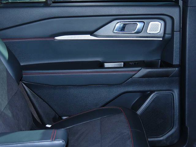 Certified 2025 Ford Explorer ST w/ Sun And Sound Package image 21