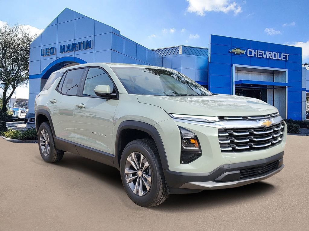New 2026 Chevrolet Equinox LT w/ Convenience Package II FWD image 2