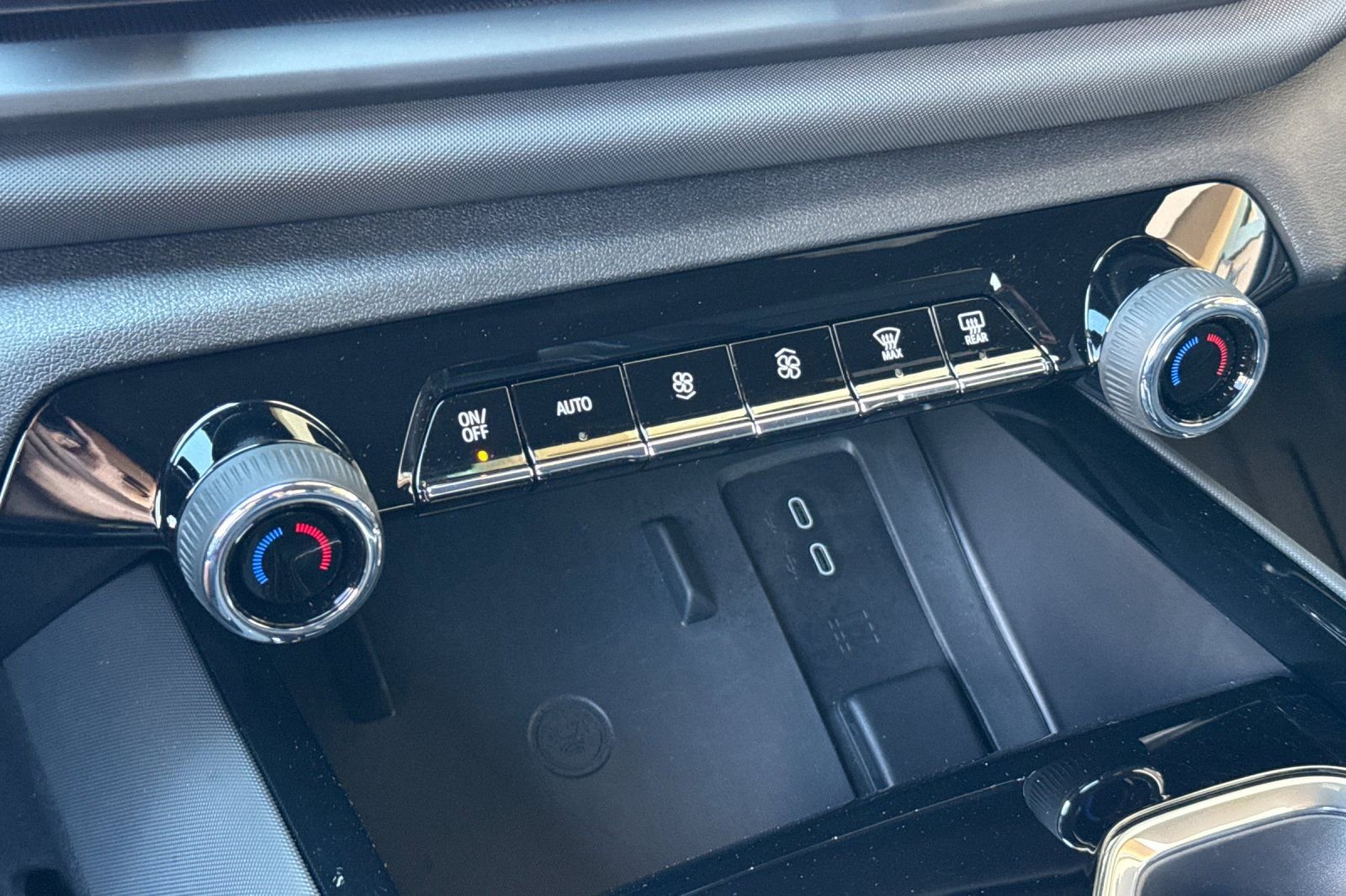 Used 2026 Chevrolet Silverado EV LT w/ Plus Package image 30