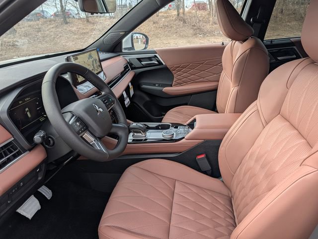 New 2026 Mitsubishi Outlander SEL image 4