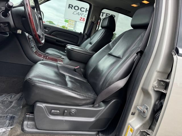 Used 2008 Cadillac Escalade EXT AWD/4WD image 8
