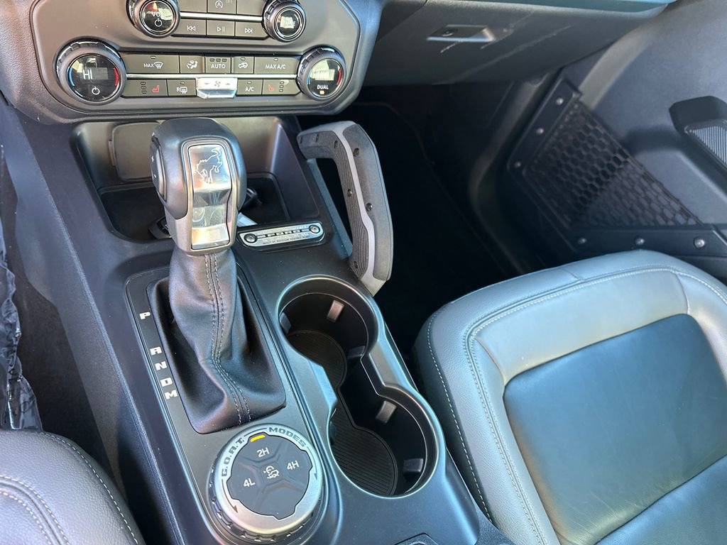 Used 2024 Ford Bronco Outer Banks image 35