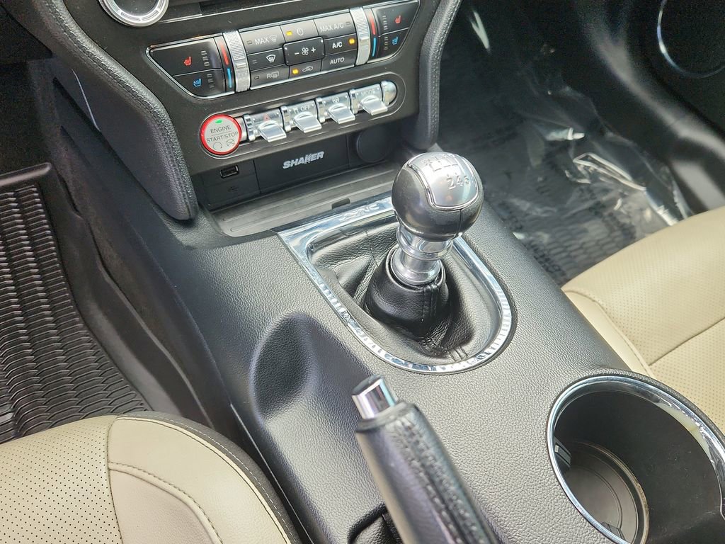 Used 2017 Ford Mustang Premium RWD image 22