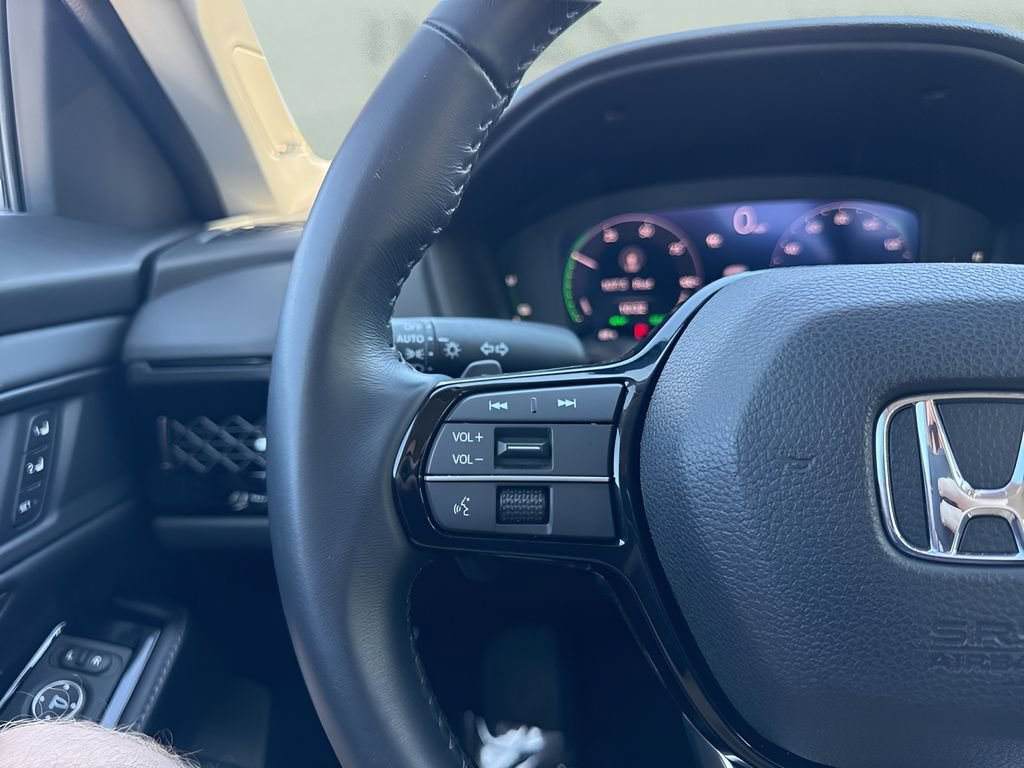 Used 2023 Honda Accord Touring image 16