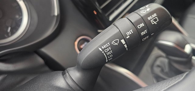 Used 2024 Toyota Highlander XLE image 16