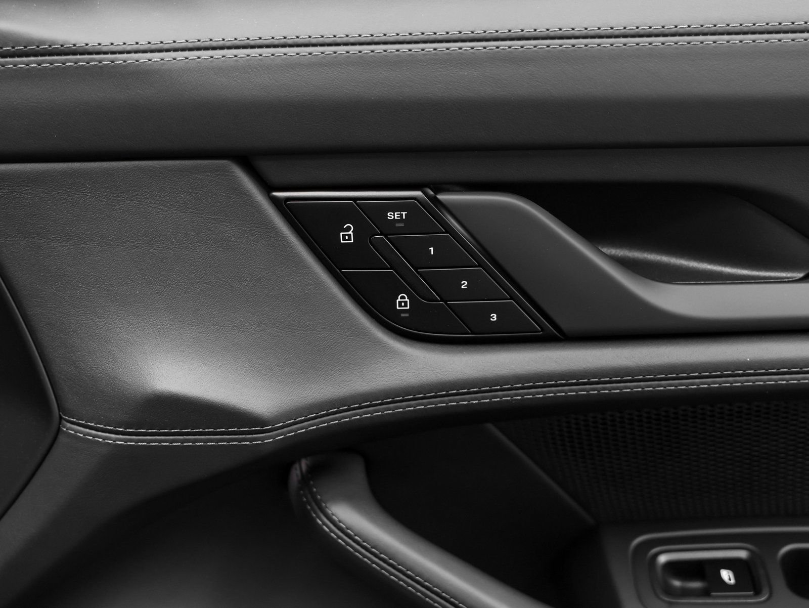 New 2026 Porsche Taycan image 27