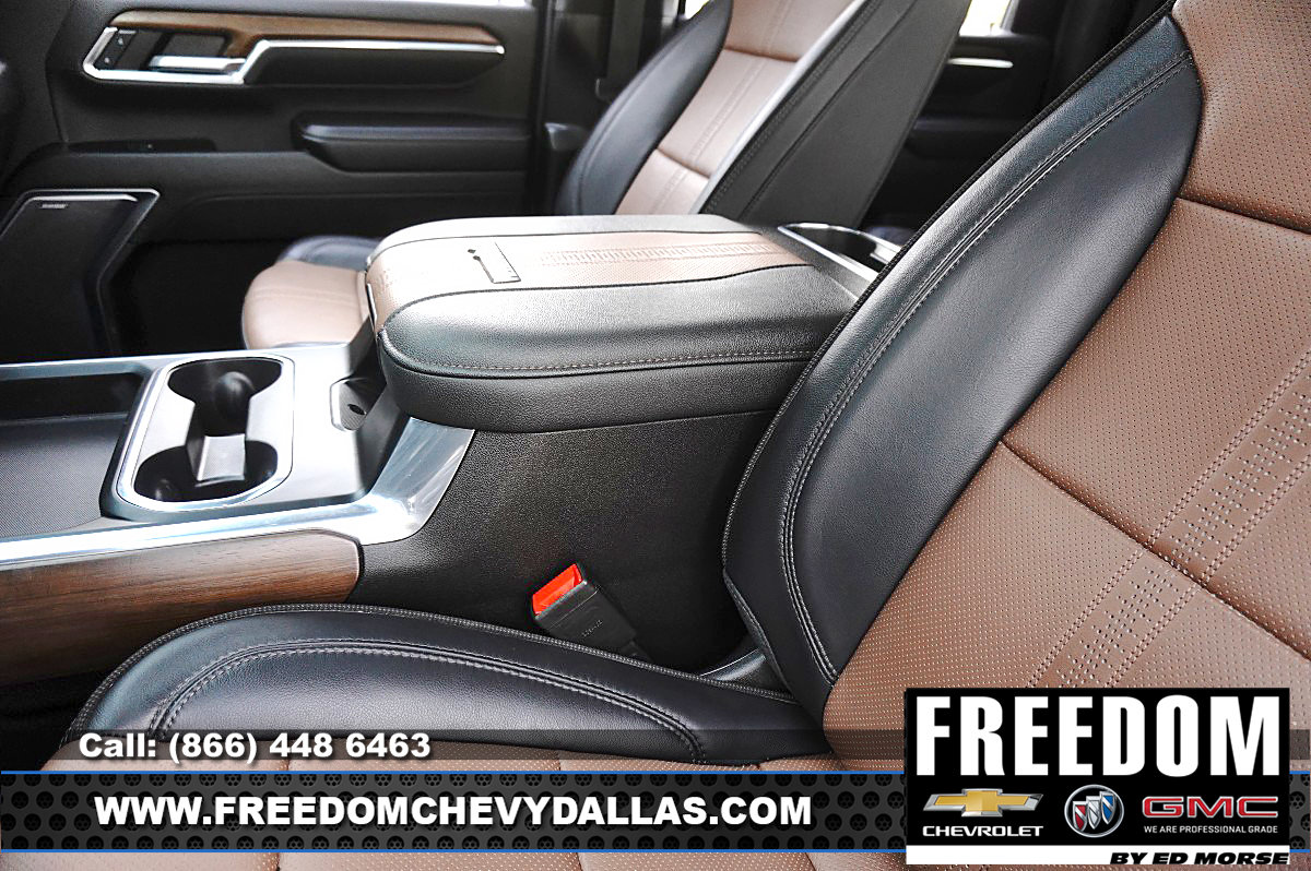 Used 2024 Chevrolet Silverado 3500 High Country w/ High Country Premium Package AWD/4WD image 31