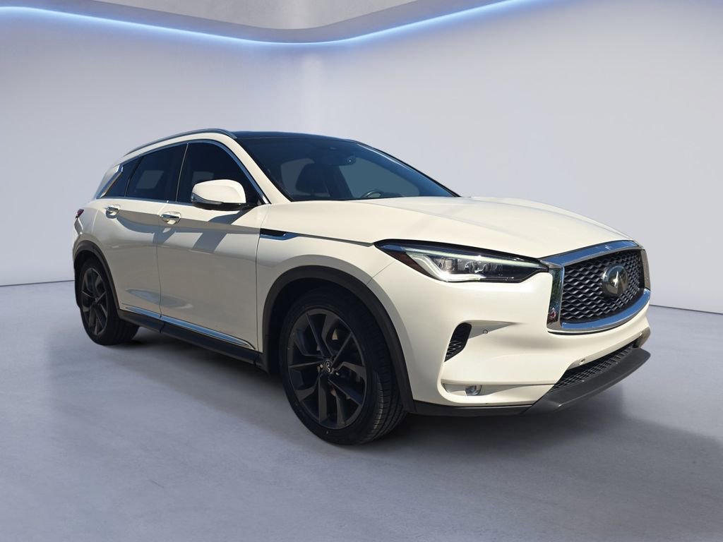 Used 2019 INFINITI QX50 Essential w/ Sensory Package FWD image 8