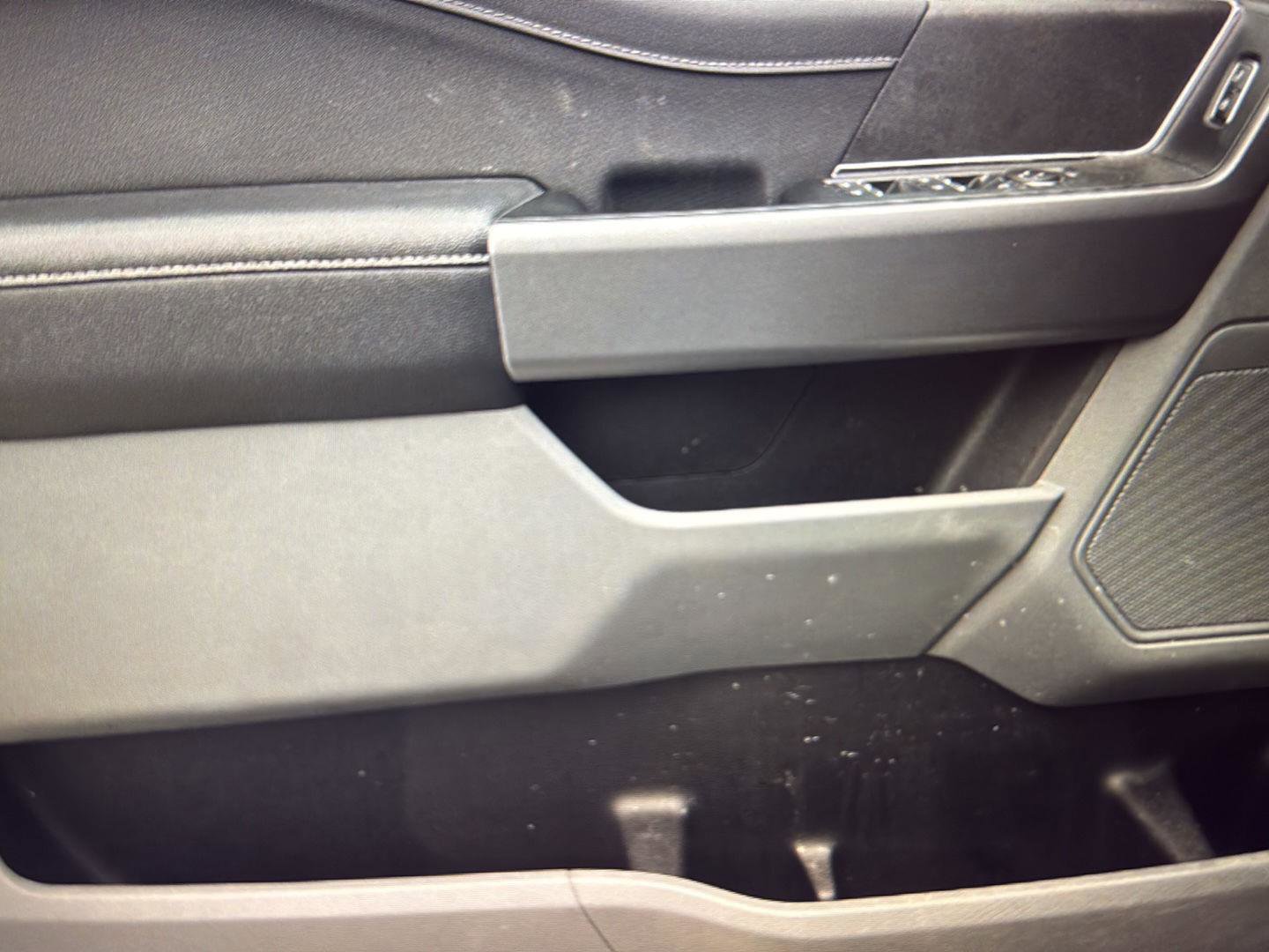 Used 2025 Ford F150 XLT w/ Equipment Group 301A Standard image 11