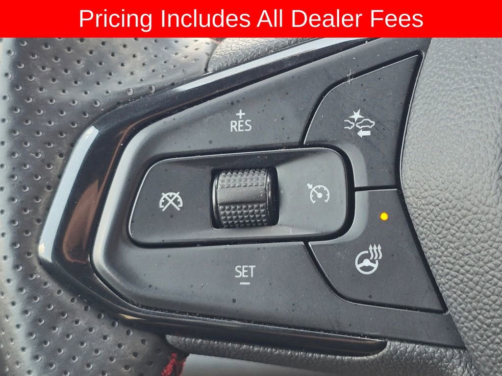 Used 2024 Chevrolet Trax RS w/ Driver Confidence Package FWD image 18
