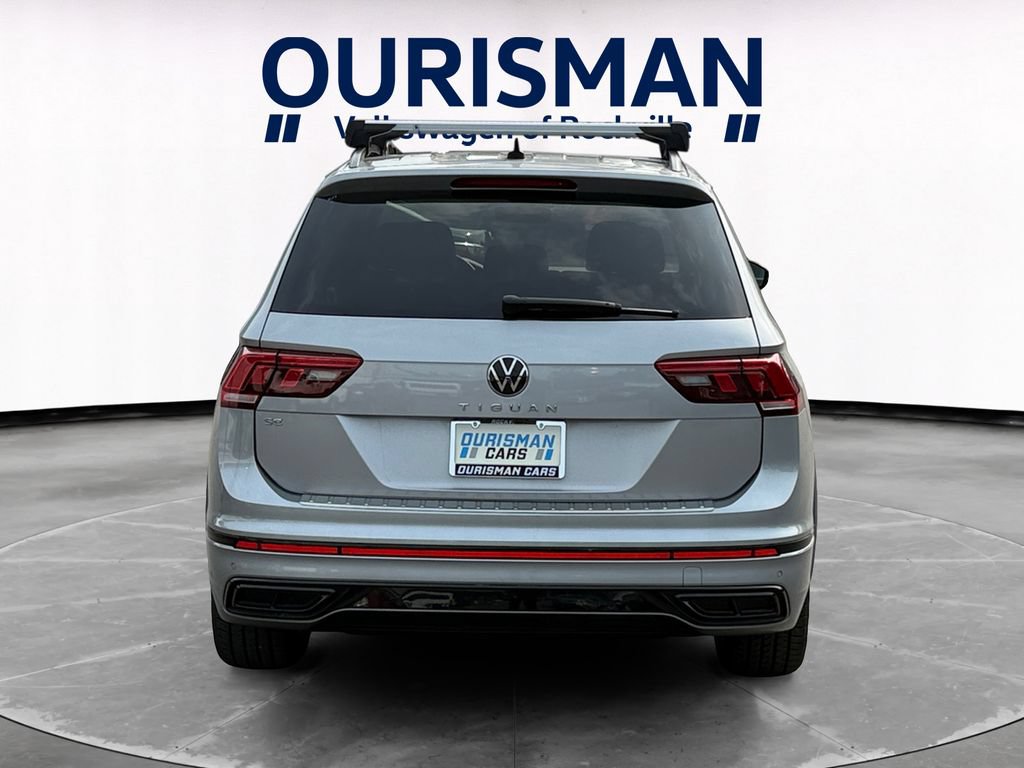 Used 2023 Volkswagen Tiguan SE R-Line FWD image 5
