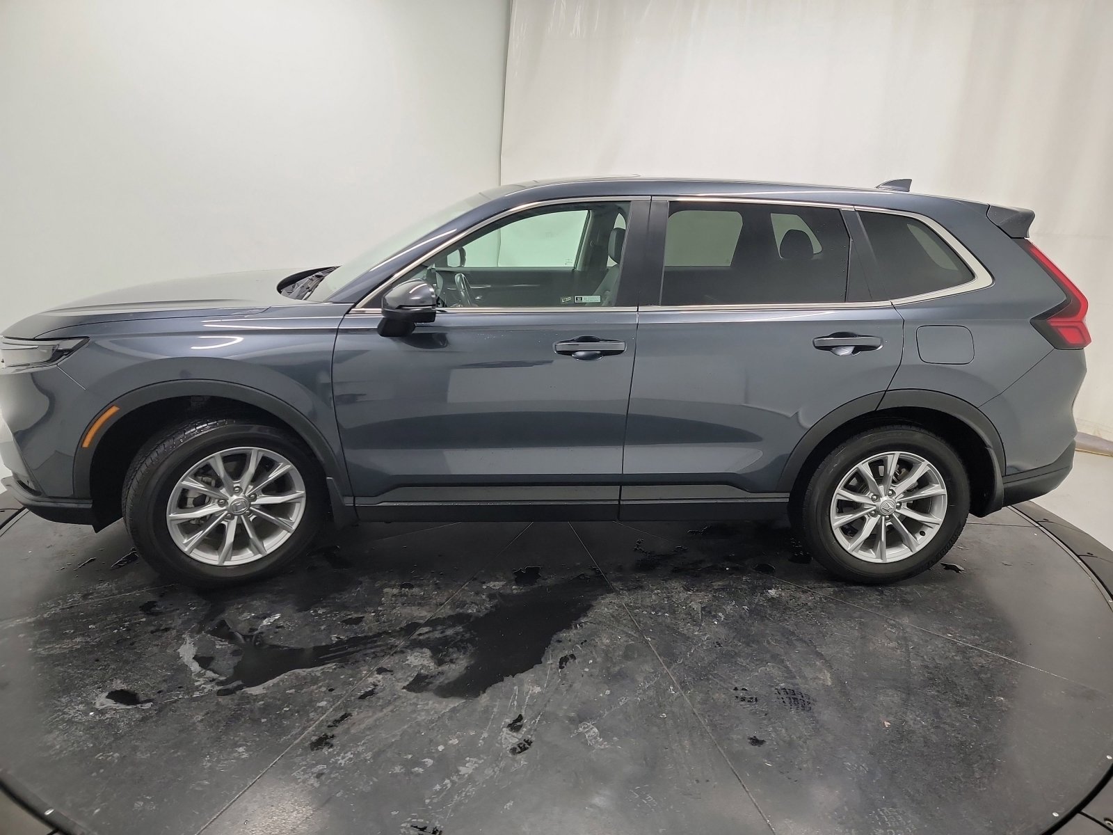 Certified 2023 Honda CR-V EX-L image 5