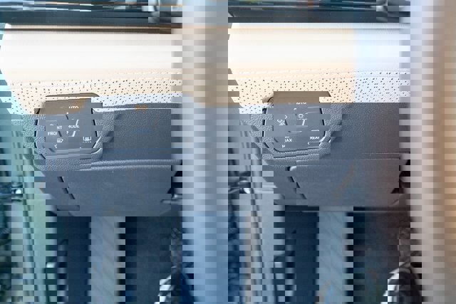 New 2026 Volkswagen Atlas Cross Sport SE image 24