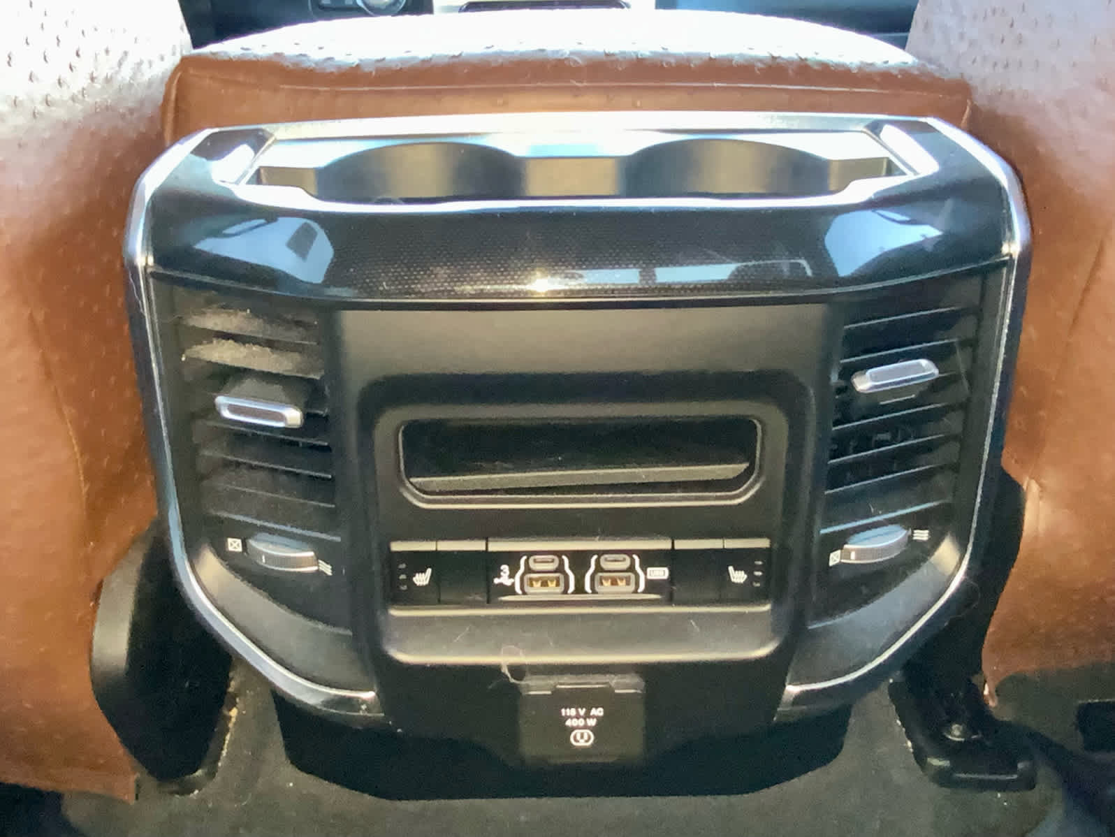 Used 2019 RAM 1500 Laramie image 50