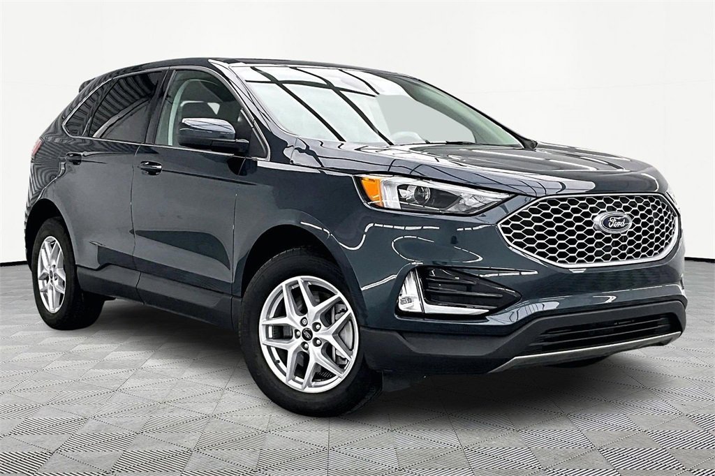Used 2024 Ford Edge SEL w/ Convenience Package image 12