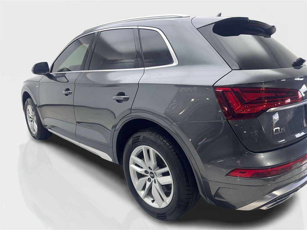 Used 2022 Audi Q5 2.0T Premium w/ Convenience Package image 14