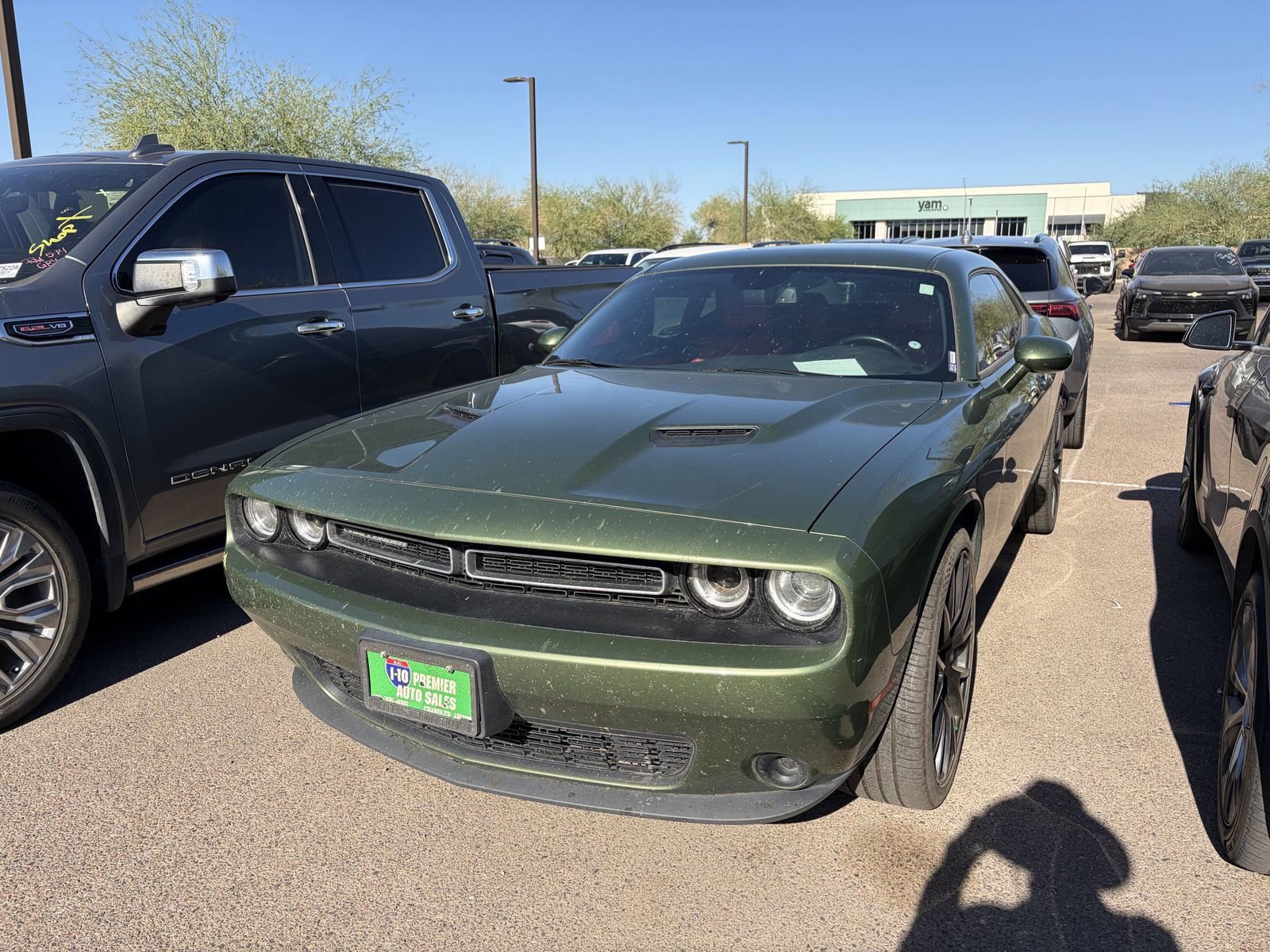Used 2021 Dodge Challenger SXT RWD image 2