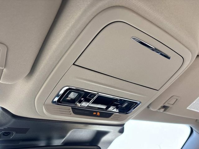 New 2026 Lincoln Corsair Premiere image 29