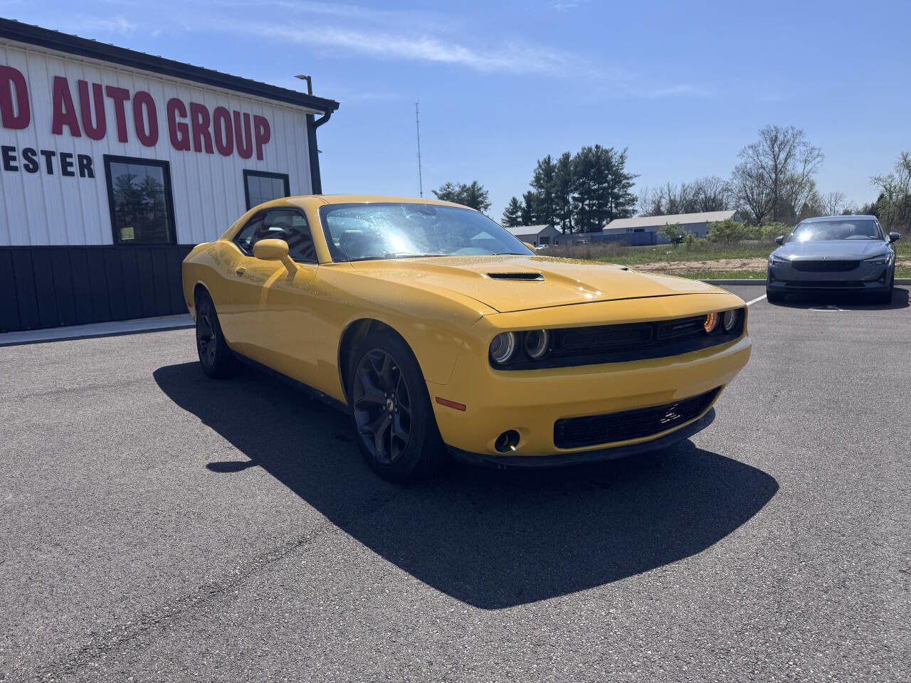 Used 2017 Dodge Challenger SXT Plus image 4