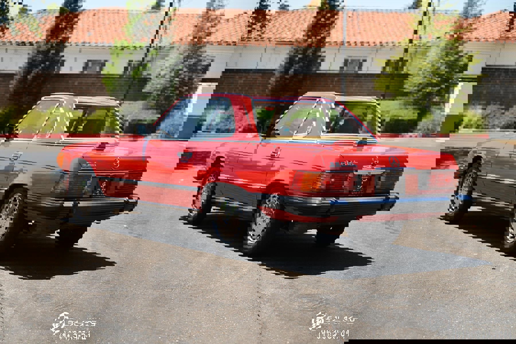 Used 1987 Mercedes-Benz 560 SL image 5