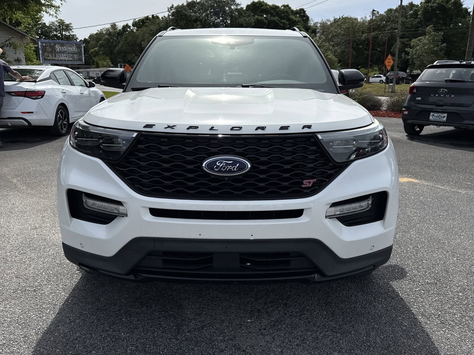 Used 2020 Ford Explorer ST w/ Premium Technology Package AWD/4WD image 8
