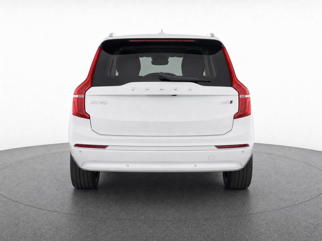 Used 2024 Volvo XC90 B6 Ultimate w/ Protection Package Premier AWD/4WD image 7