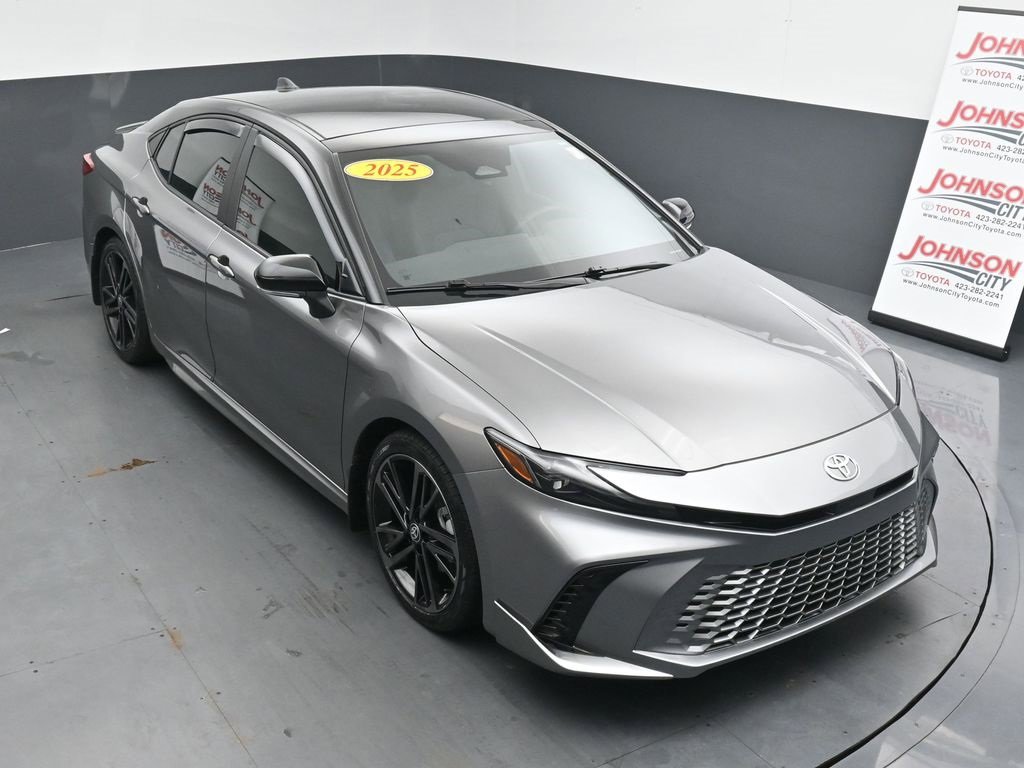 Used 2025 Toyota Camry XSE image 24
