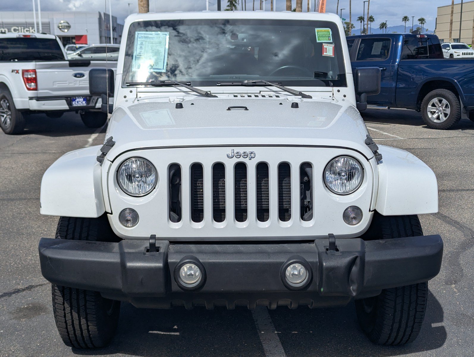 Used 2014 Jeep Wrangler Unlimited Rubicon w/ Connectivity Group AWD/4WD image 6