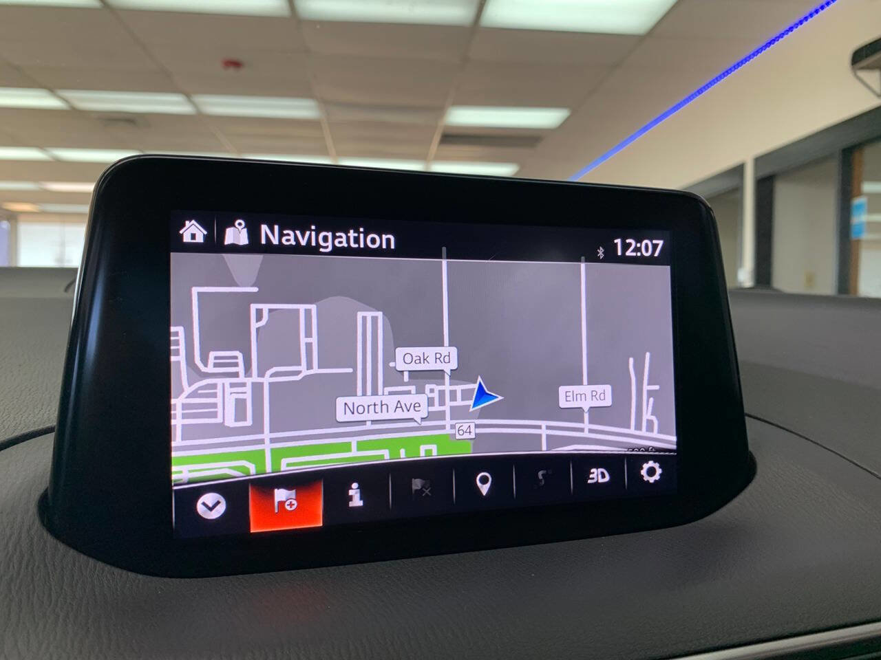 Used 2018 MAZDA MAZDA3 Sport FWD image 13