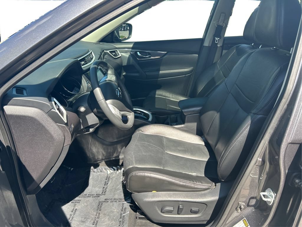 Used 2016 Nissan Rogue SL w/ SL Premium Package FWD image 10
