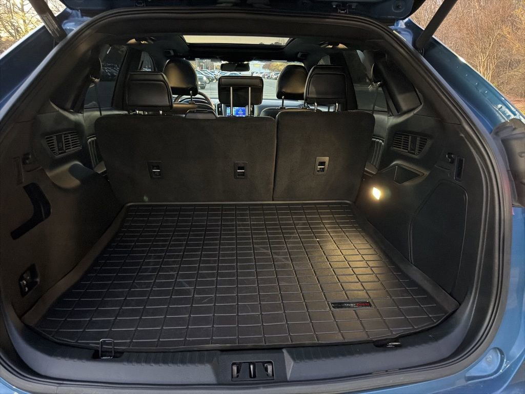 Used 2019 Ford Edge ST w/ Equipment Group 401A image 8