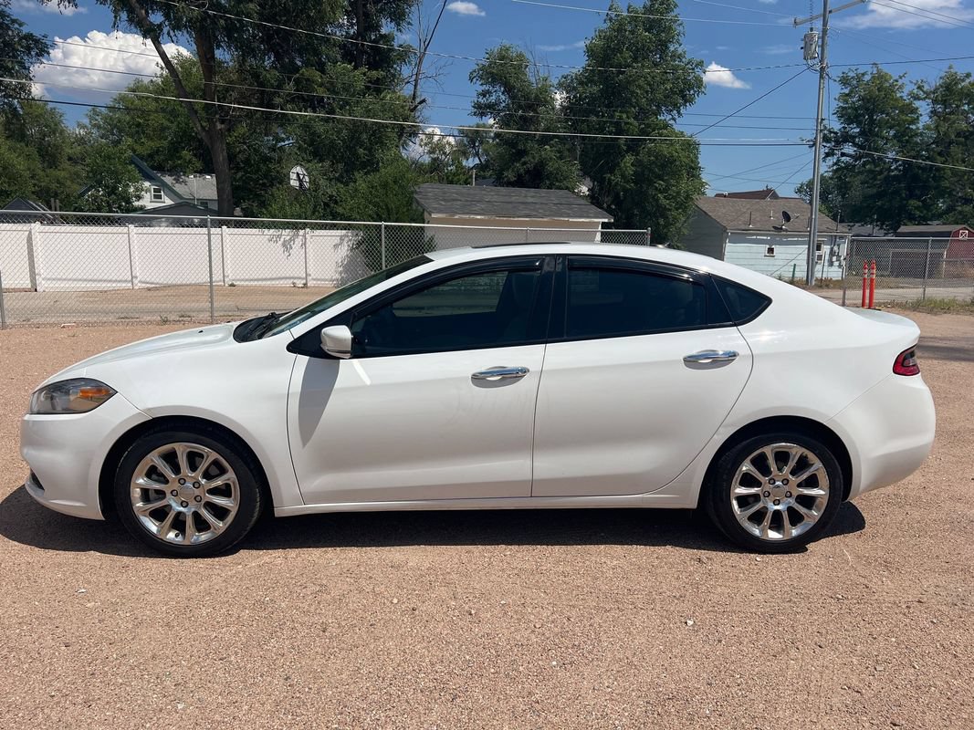 Used 2013 Dodge Dart Limited w/ Premium Group FWD image 4