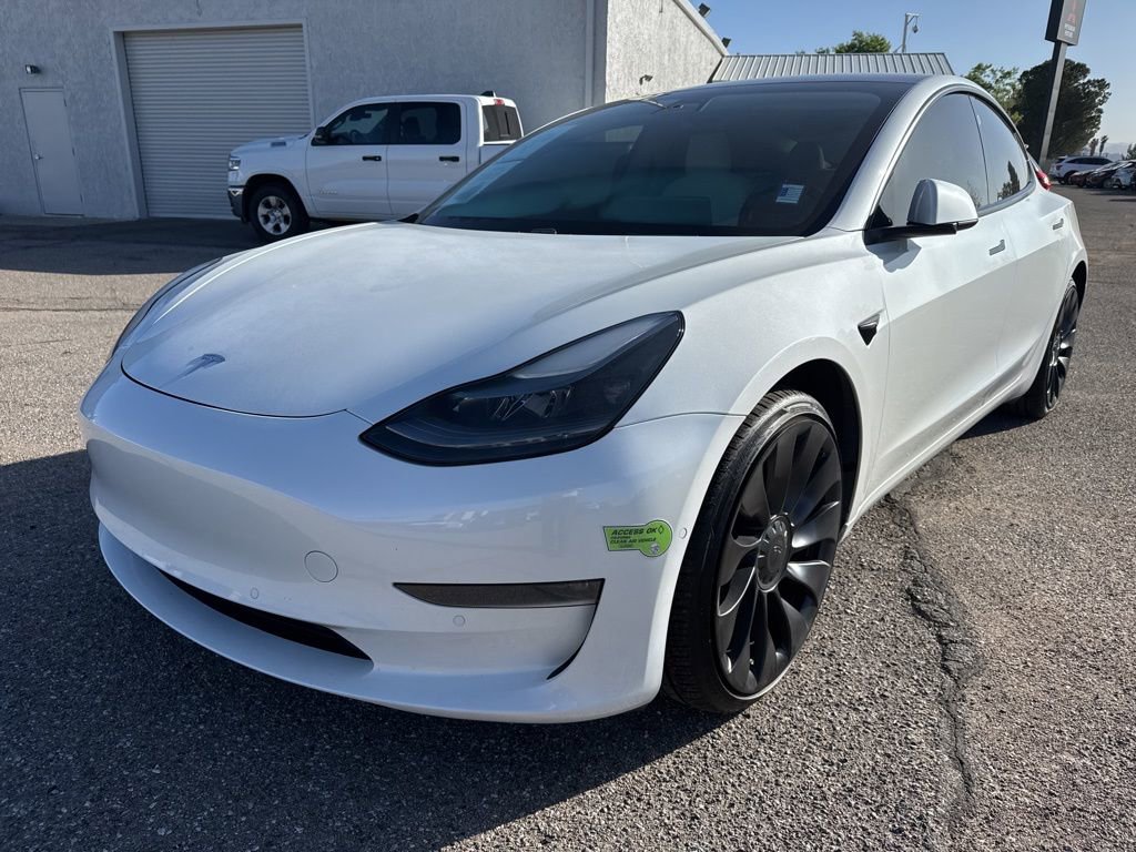 Used 2021 Tesla Model 3 Performance image 3