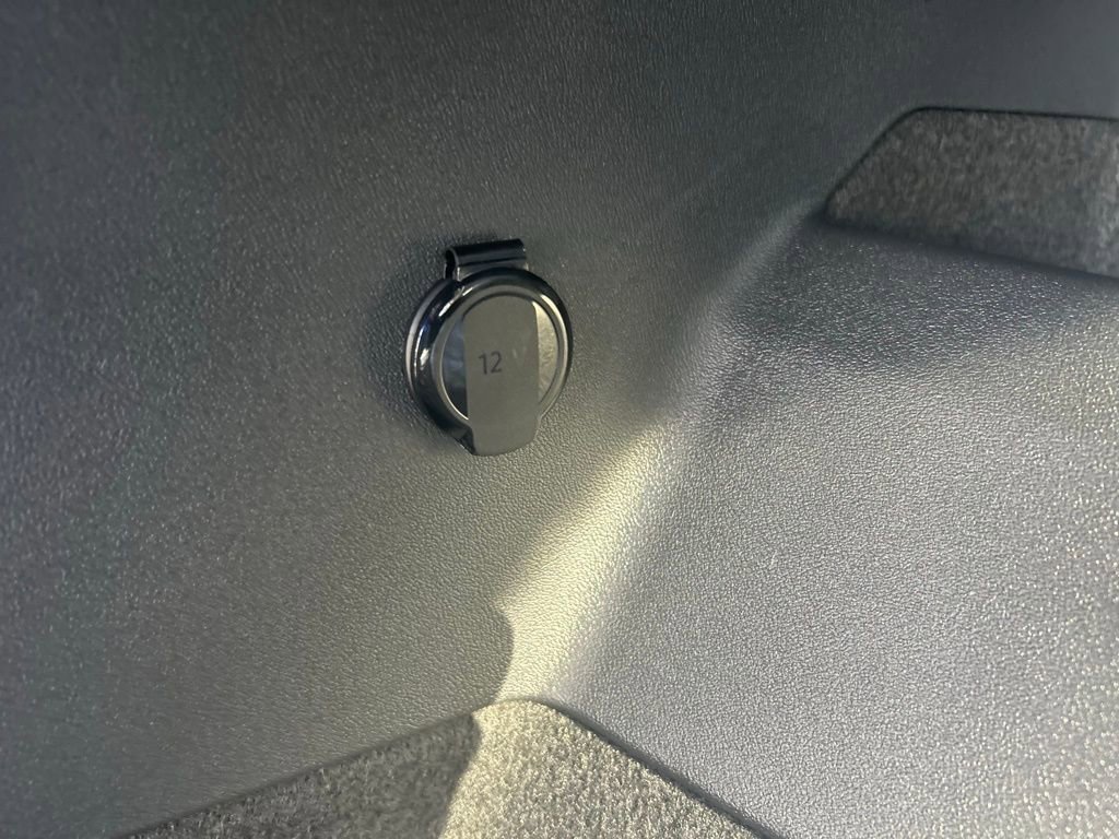 New 2026 Volkswagen Tiguan S image 36