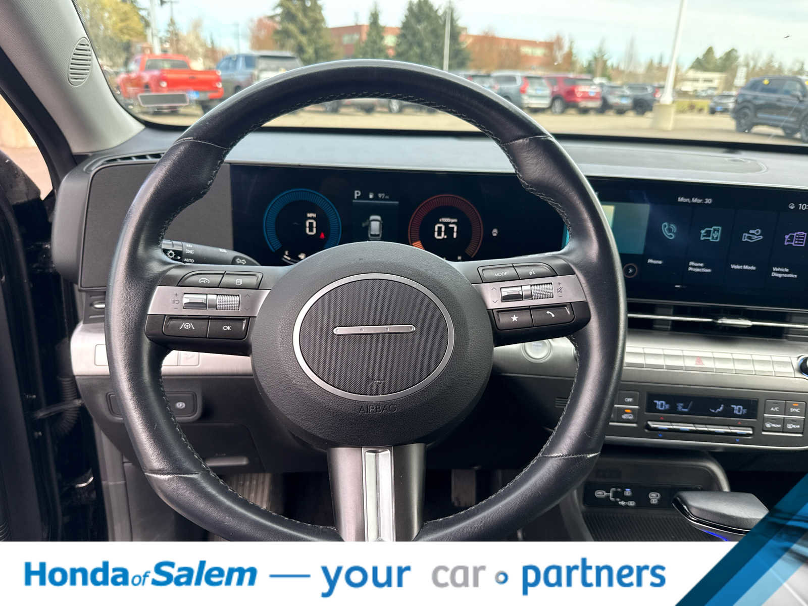 Used 2024 Hyundai Kona SEL image 15