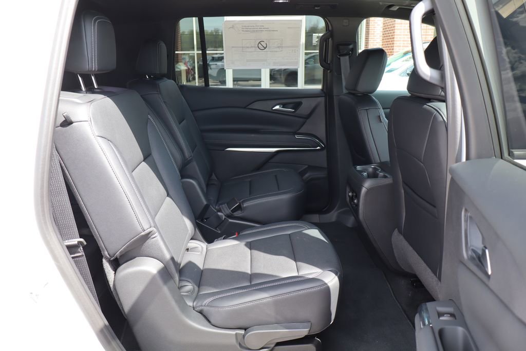 New 2026 Chevrolet Traverse LT w/ Sun and Wheel Package AWD/4WD image 49