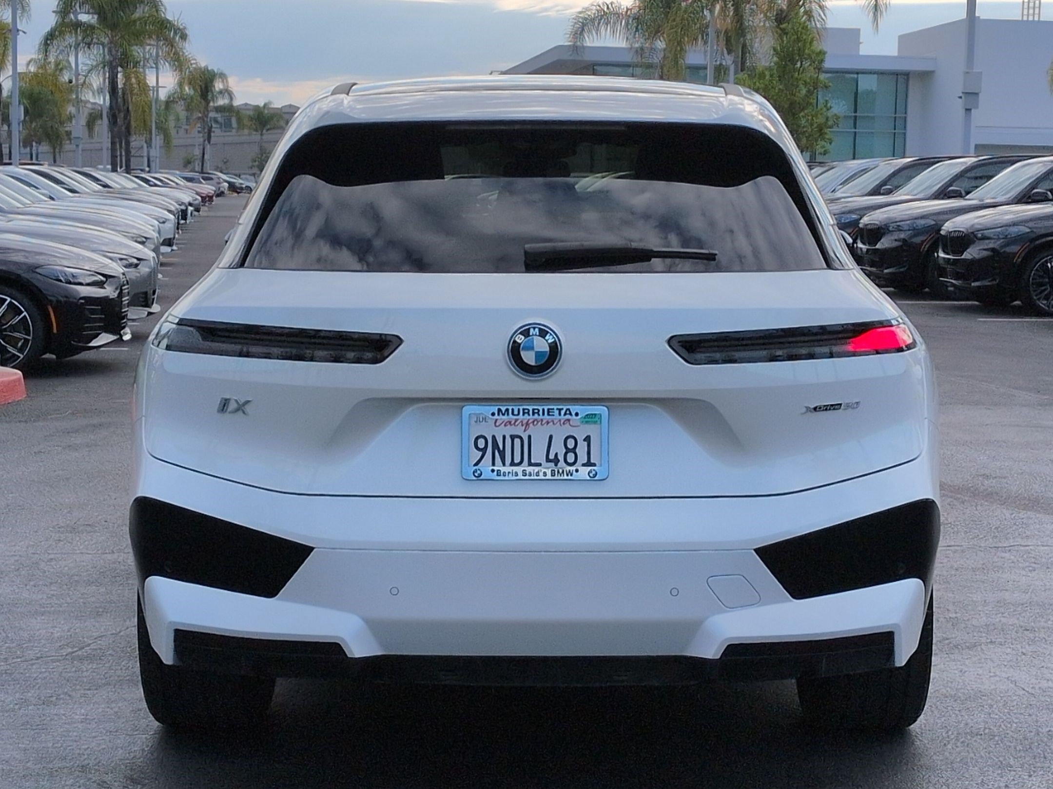 Certified 2025 BMW iX xDrive50 w/ Premium Package AWD/4WD image 9