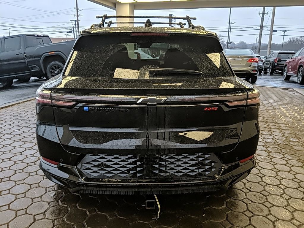 Used 2024 Chevrolet Equinox EV RS image 6